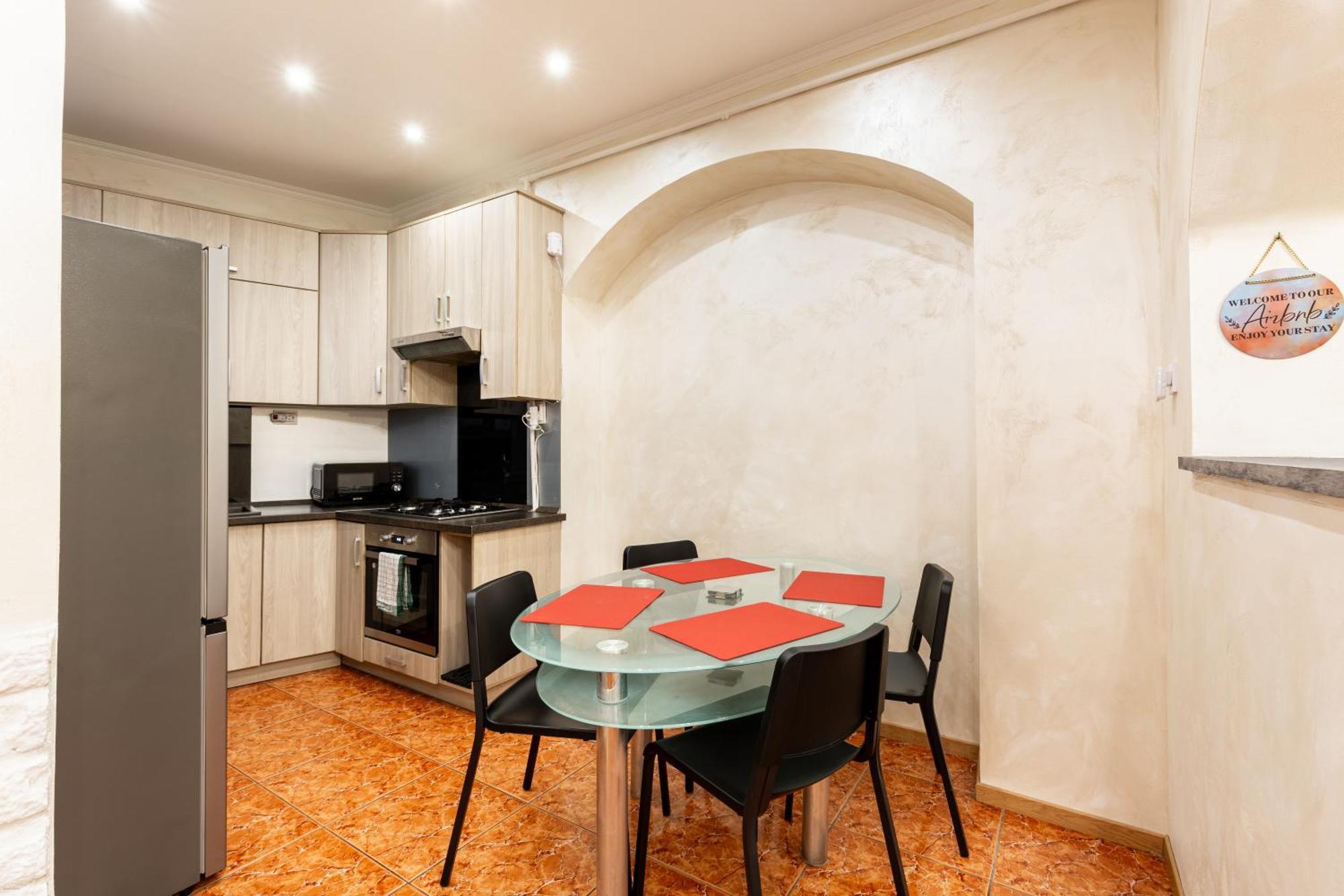 Appartement Mari&Emi Flat In Corvin à Budapest Extérieur photo
