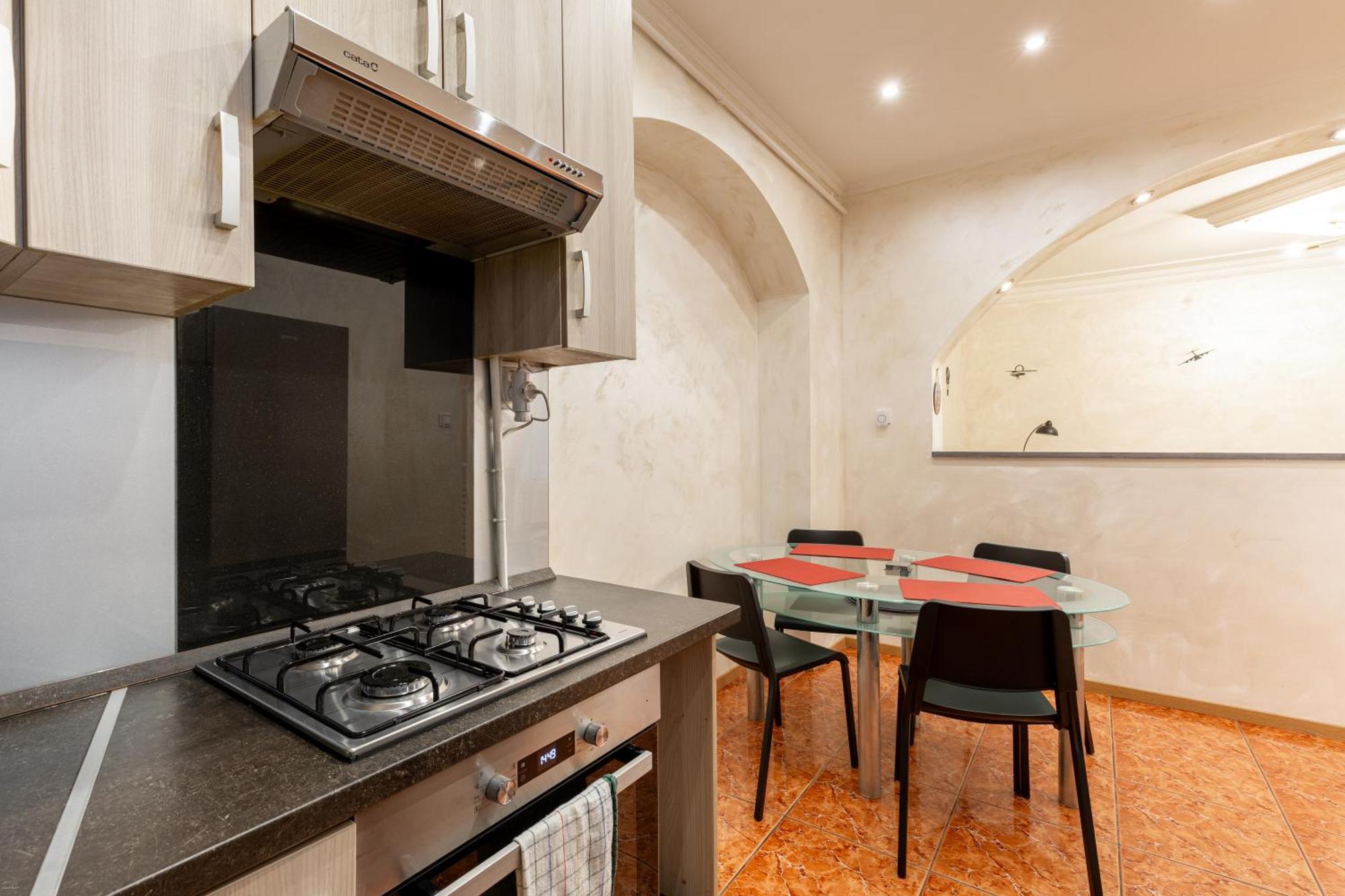 Appartement Mari&Emi Flat In Corvin à Budapest Extérieur photo