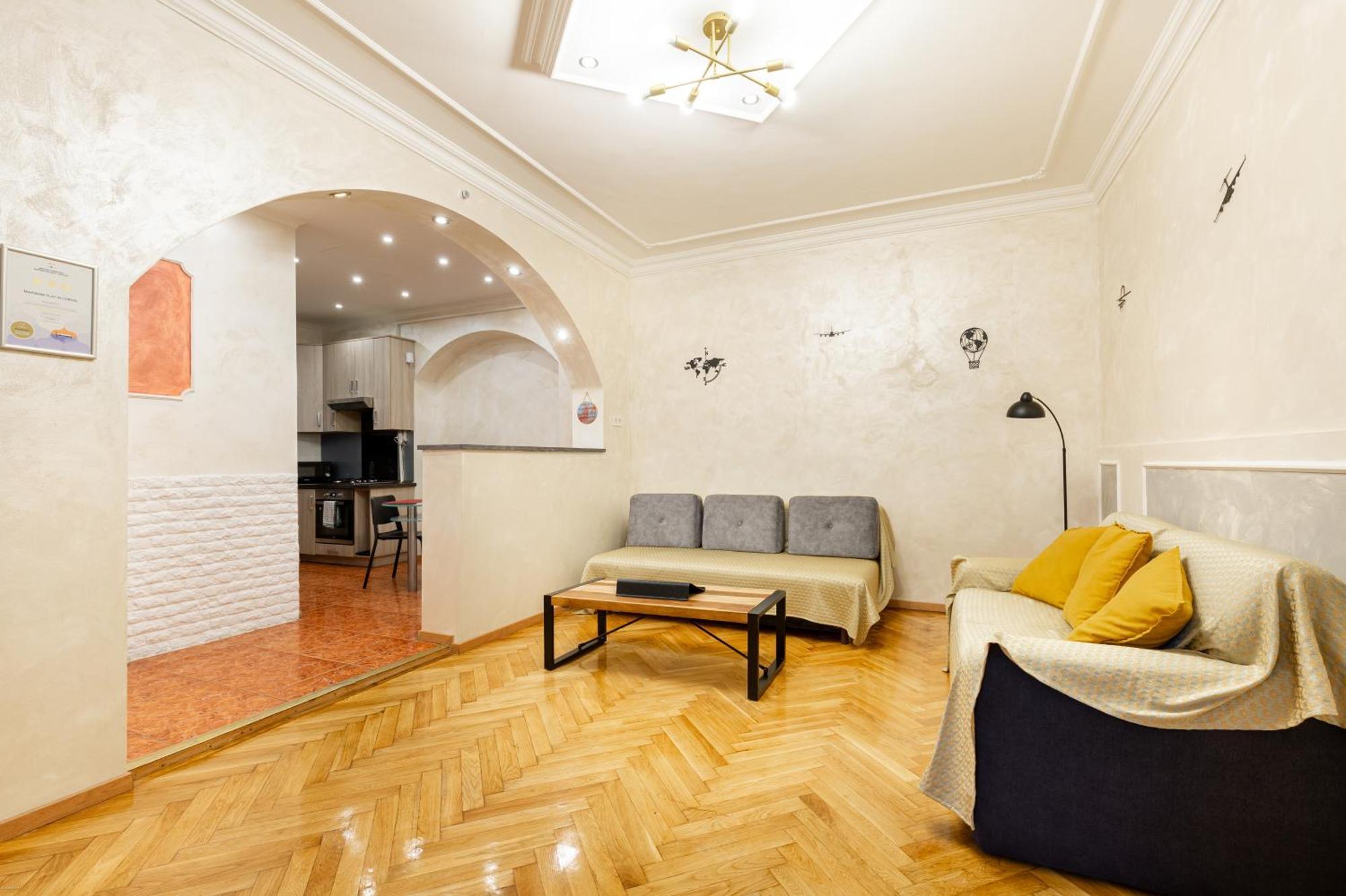 Appartement Mari&Emi Flat In Corvin à Budapest Extérieur photo